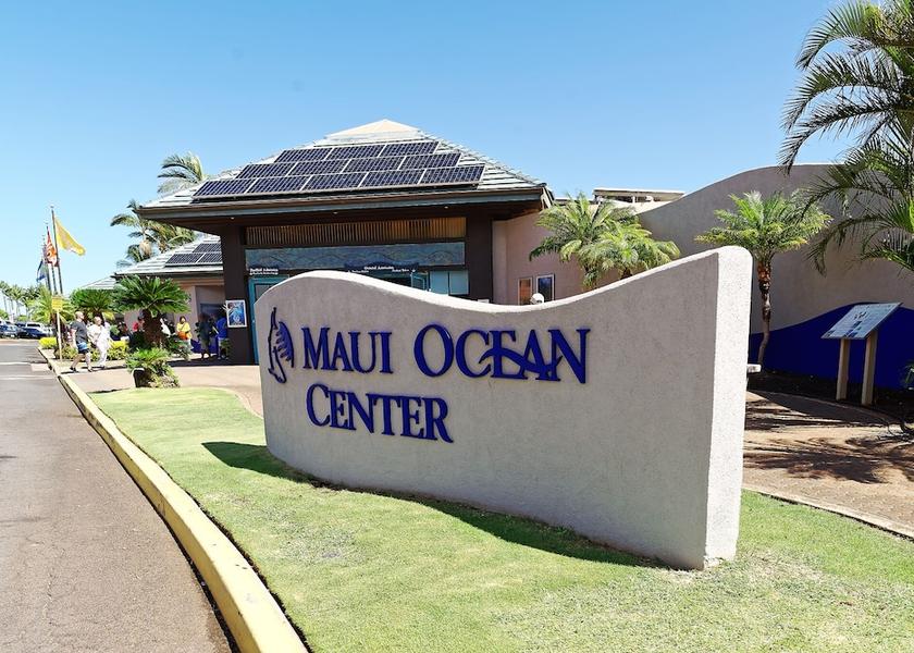 Hawaii Wailuku Exterior Detail