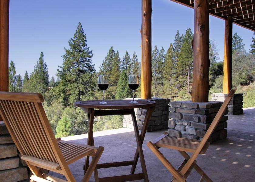 California Murphys Terrace