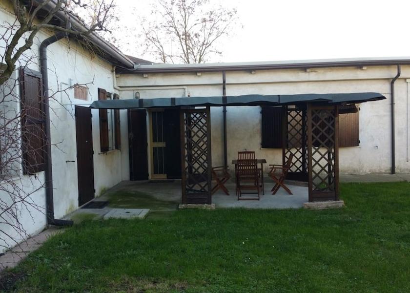 Lombardy Curtatone Gazebo