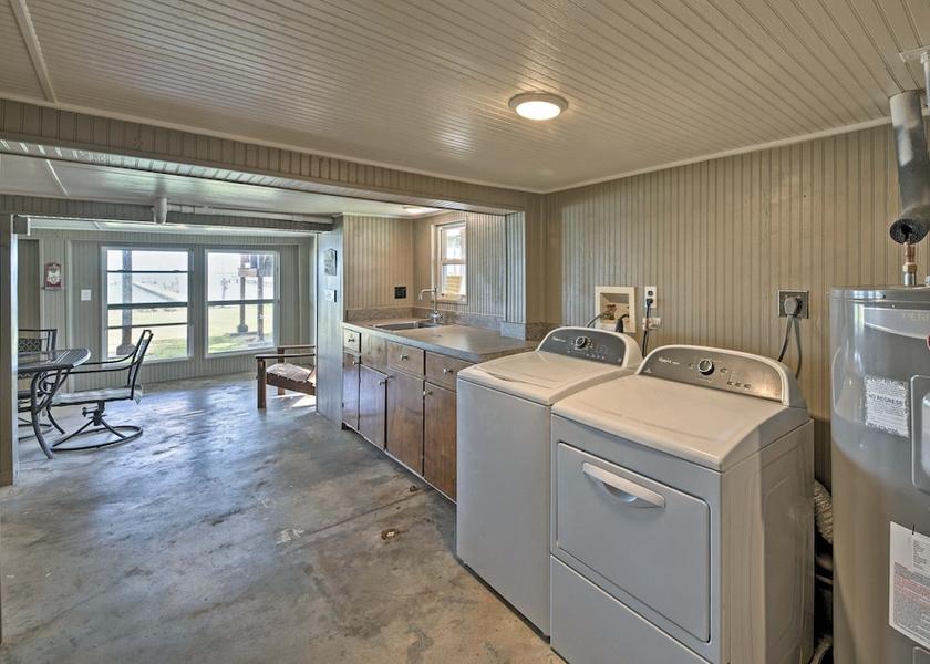 Texas Palacios Interior Entrance