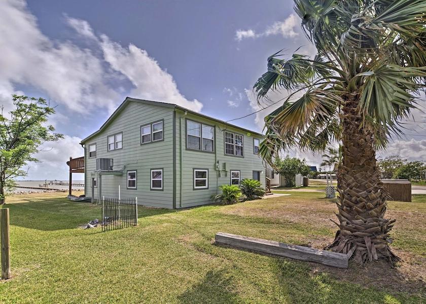 Texas Palacios Interior Entrance