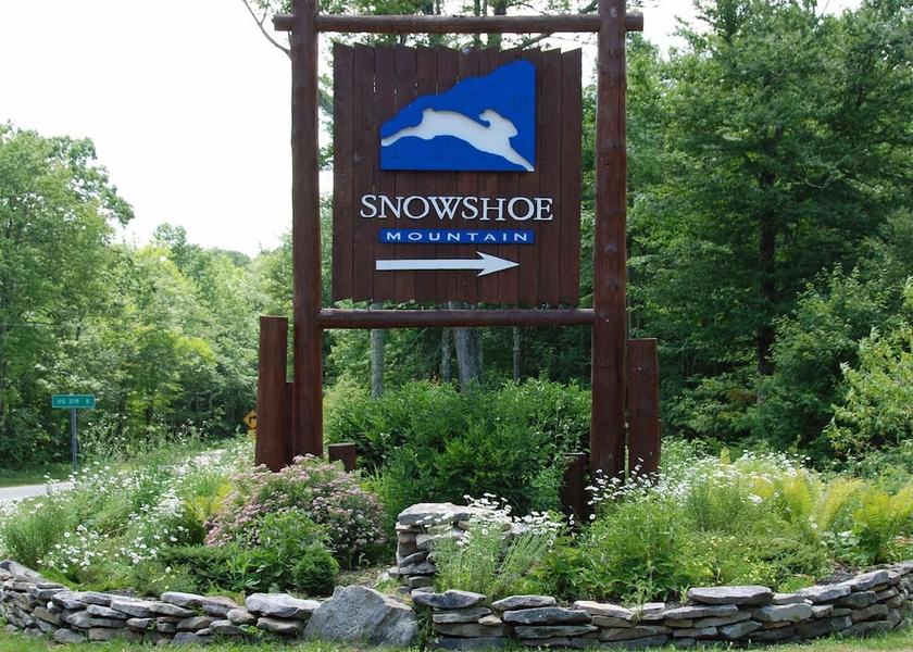 West Virginia Snowshoe Exterior Detail