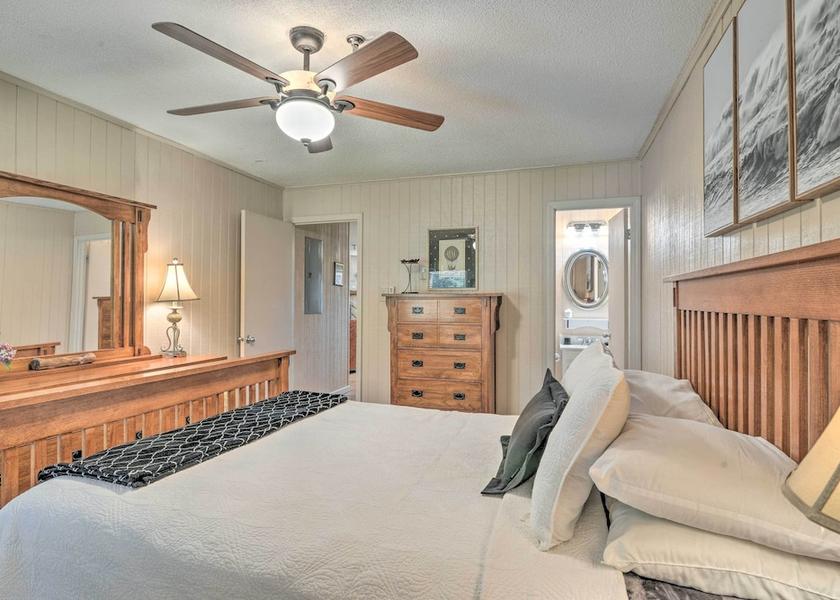 West Virginia Snowshoe Interior Entrance