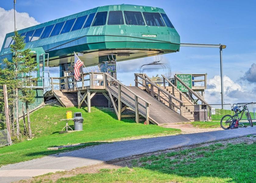 West Virginia Snowshoe Interior Entrance