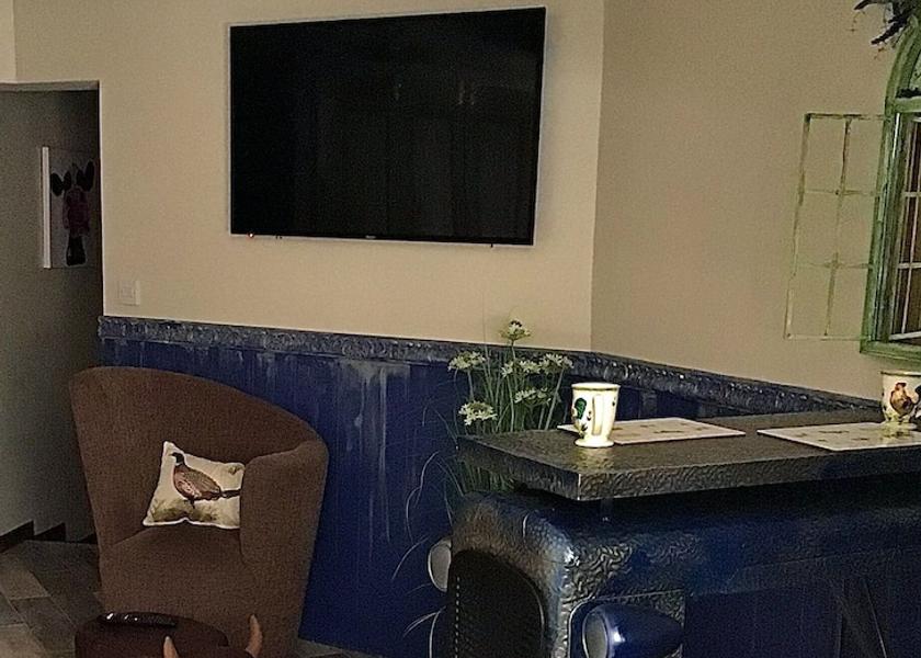 England Holmfirth Living Area