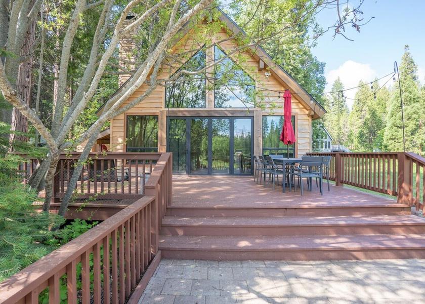 California Shaver Lake Property Grounds