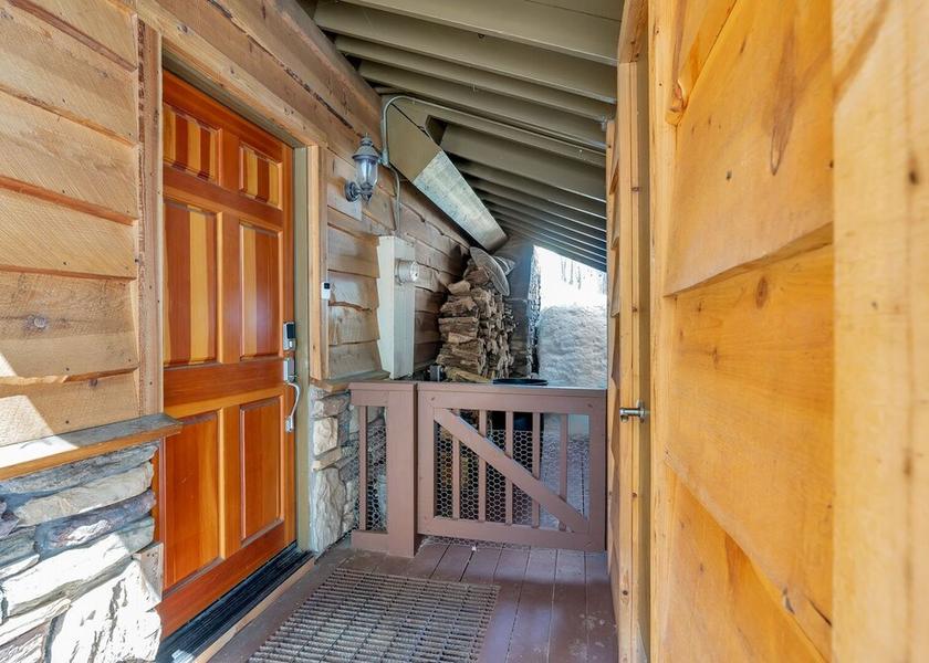 California Shaver Lake Interior Entrance