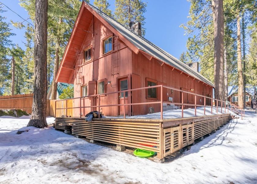 California Shaver Lake Exterior Detail