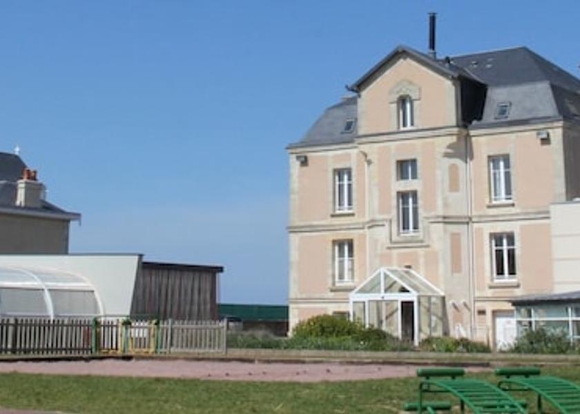 Normandy Asnelles Facade
