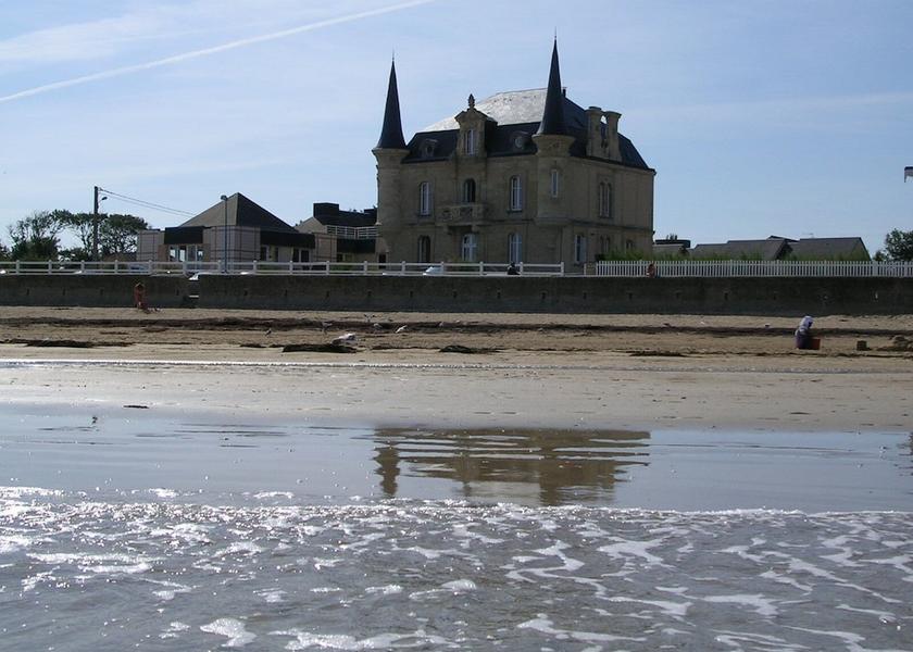 Normandy Asnelles Facade