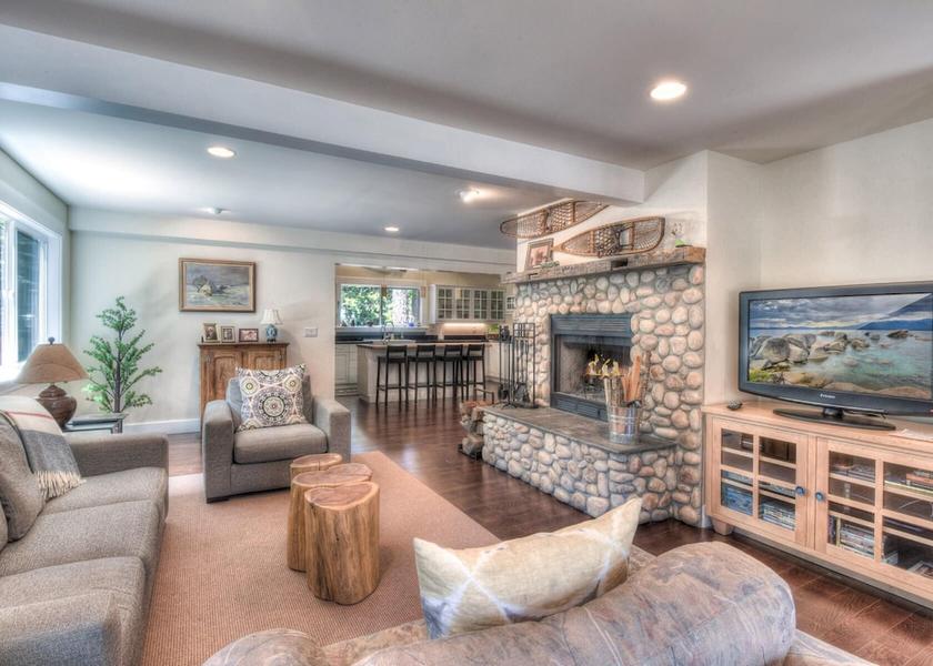 California Tahoma Interior Entrance