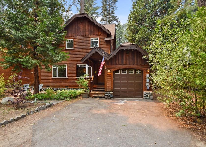 California Tahoma Exterior Detail