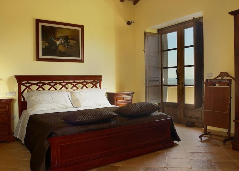 Tuscany Castel del Piano Room