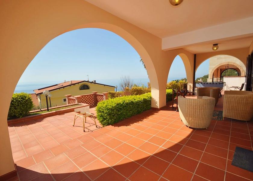 Campania Pisciotta Terrace