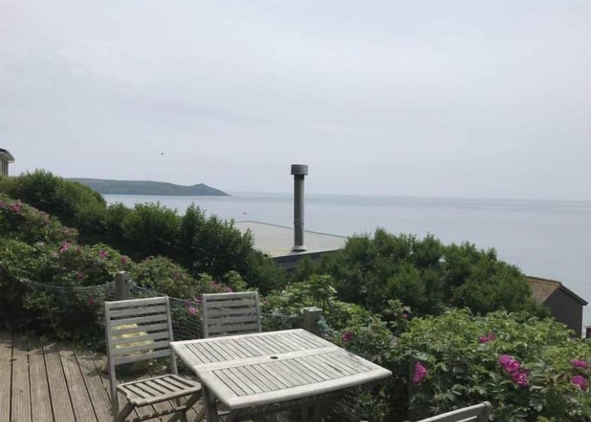 England Torpoint Exterior Detail