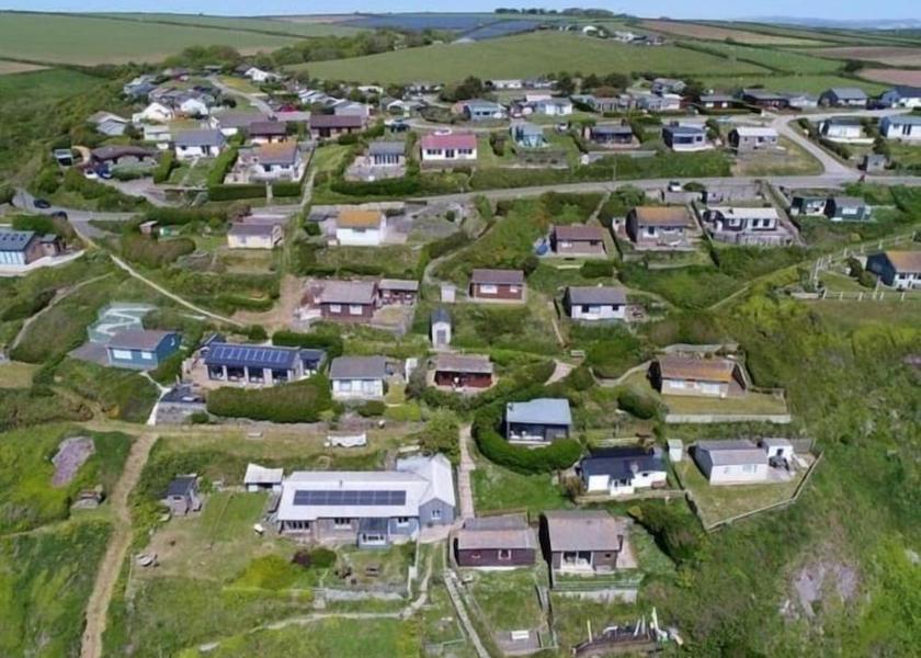 England Torpoint Exterior Detail