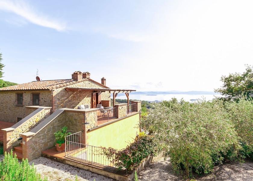 Umbria Lisciano Niccone Exterior Detail