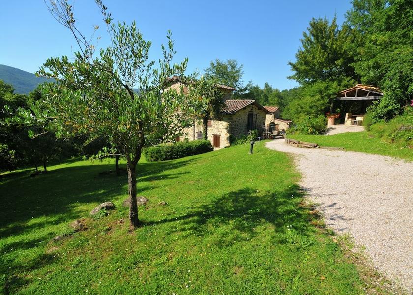 Umbria Lisciano Niccone Exterior Detail