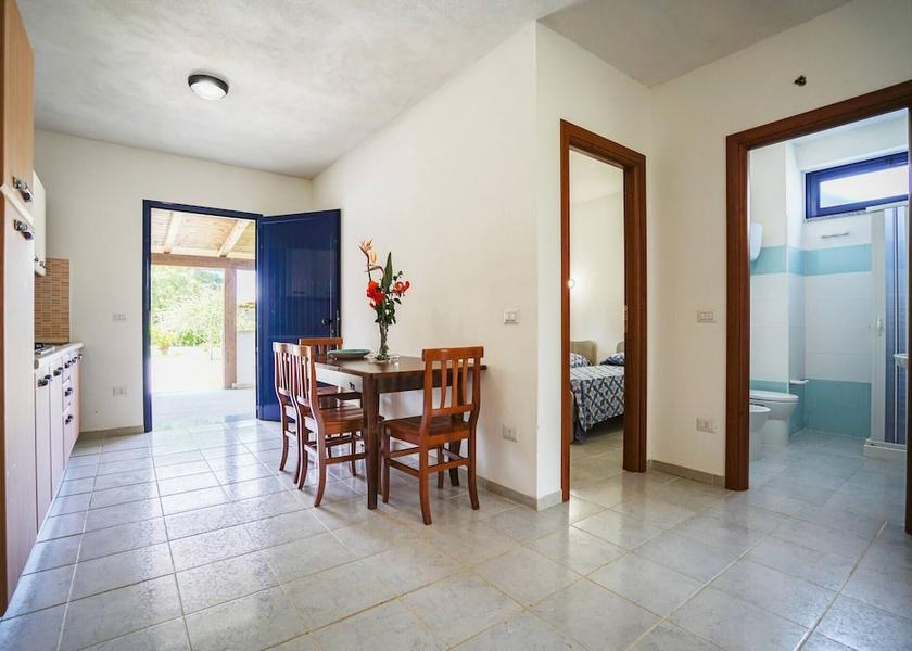 Calabria Zambrone Bathroom