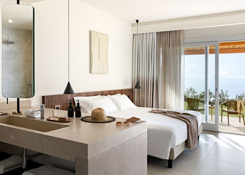 Calabria Zambrone Room