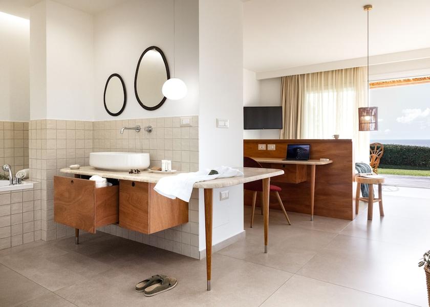 Calabria Zambrone Room
