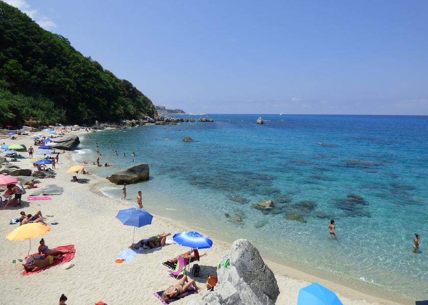 Calabria Zambrone Beach