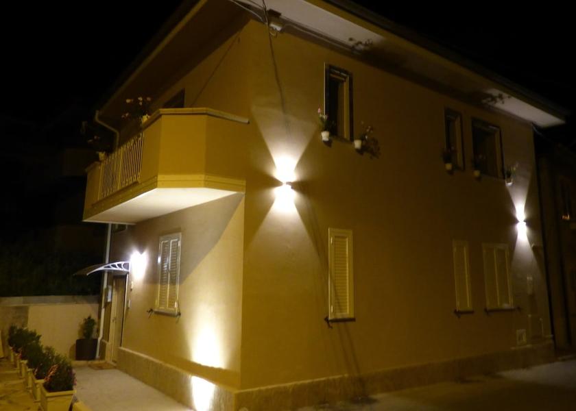 Calabria Zambrone Facade