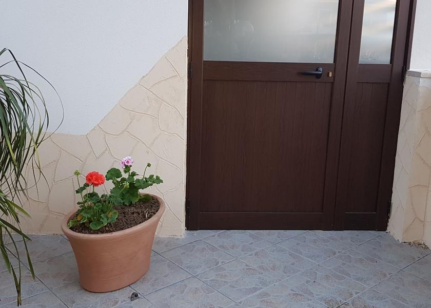 Calabria Zambrone Entrance