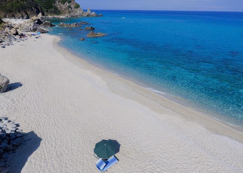 Calabria Zambrone Beach