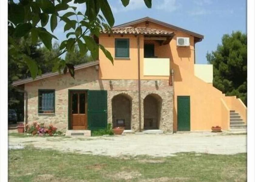 Calabria Zambrone Exterior Detail