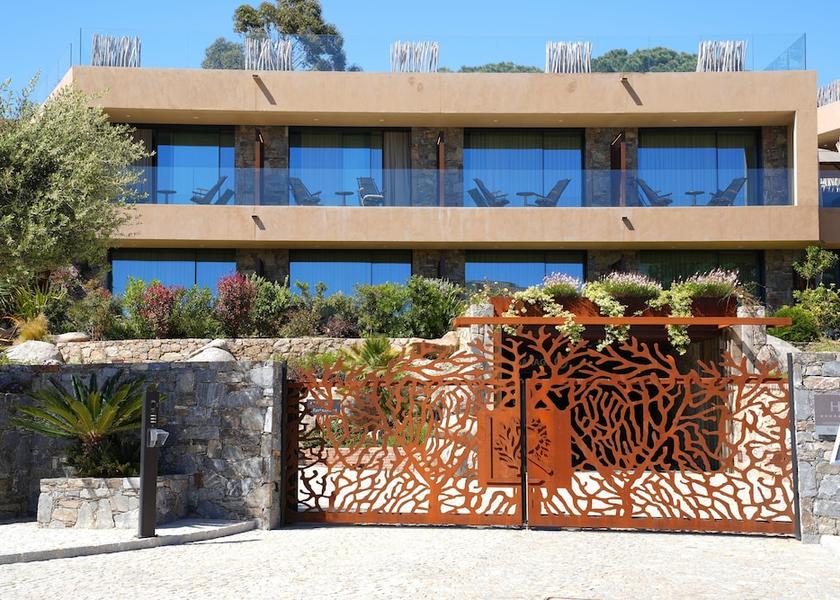 Corsica Zonza Front of property