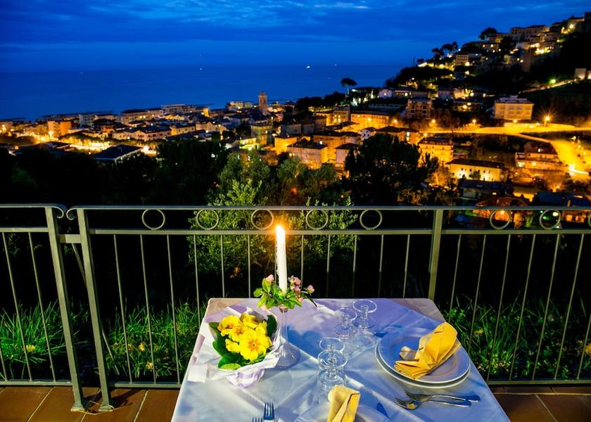 Marche Cupra Marittima Primary image