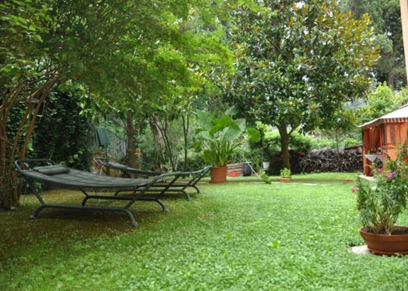 Marche Cupra Marittima Garden