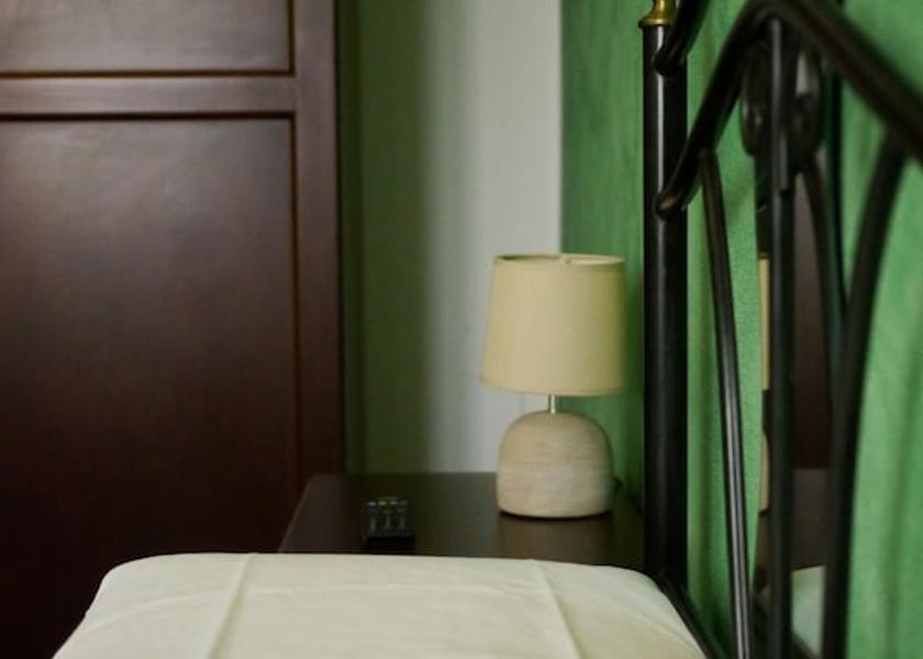 Lombardy Lainate Room