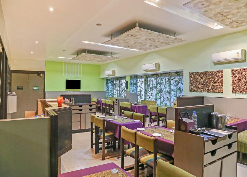 Maharashtra Pune Food & Dining
