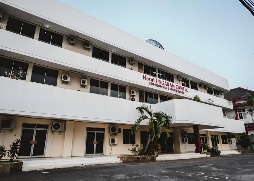 Central Java Ungaran Exterior view