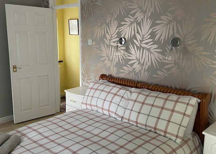 Northern Ireland Ballymoney Room