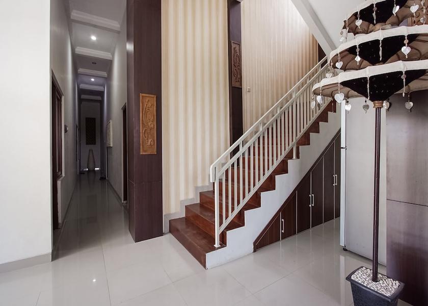 Special Region of Yogyakarta Depok Lobby