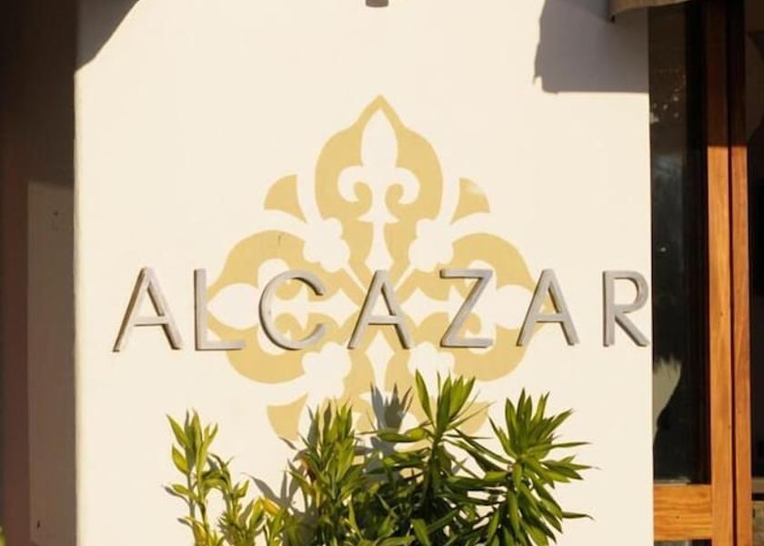 Rivas (department) San Juan del Sur Exterior Detail