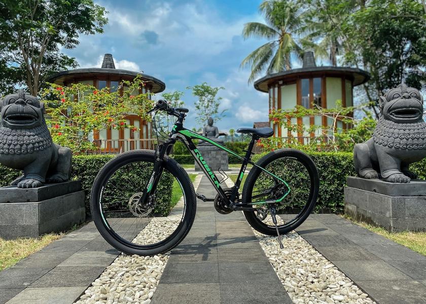 Central Java Borobudur Bicycling