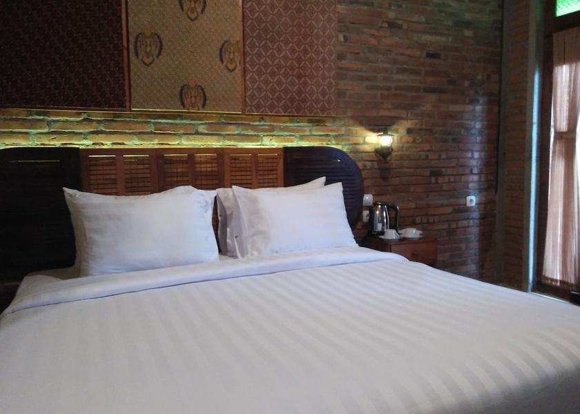  Borobudur Room