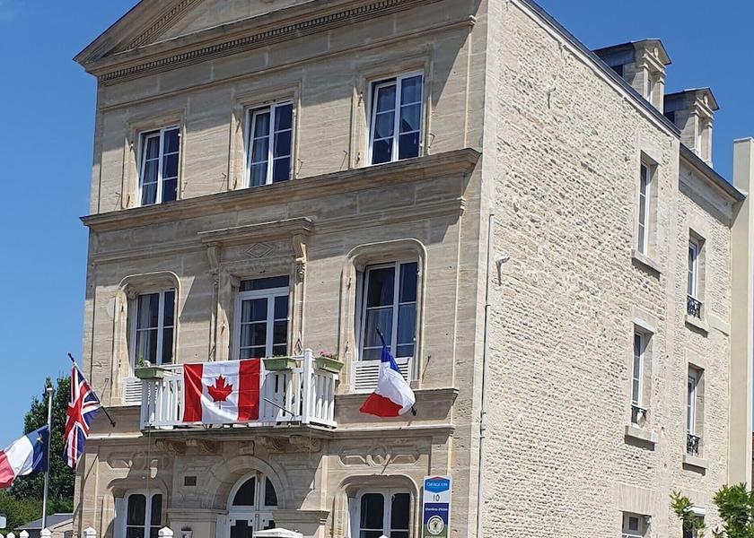 Normandy Courseulles-sur-Mer Primary image