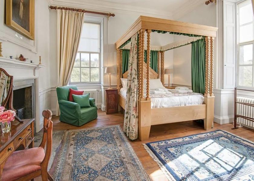 Scotland Eyemouth Room