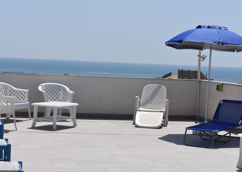 Sundeck