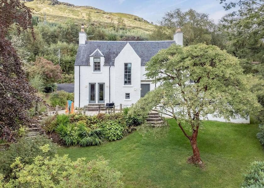 Scotland Killin Exterior Detail