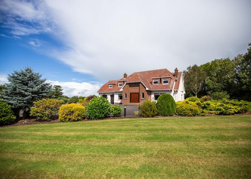 Northern Ireland Lisburn Facade