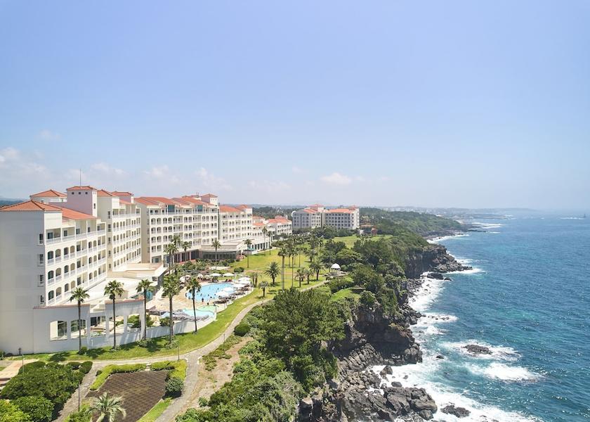  Seogwipo Exterior Detail