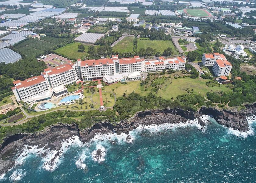  Seogwipo Exterior Detail