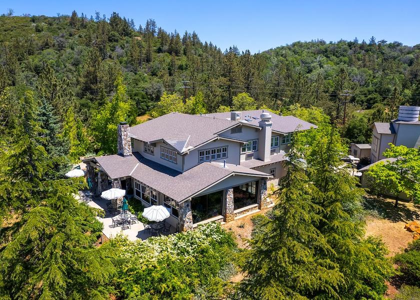 West Virginia Julian Primary image