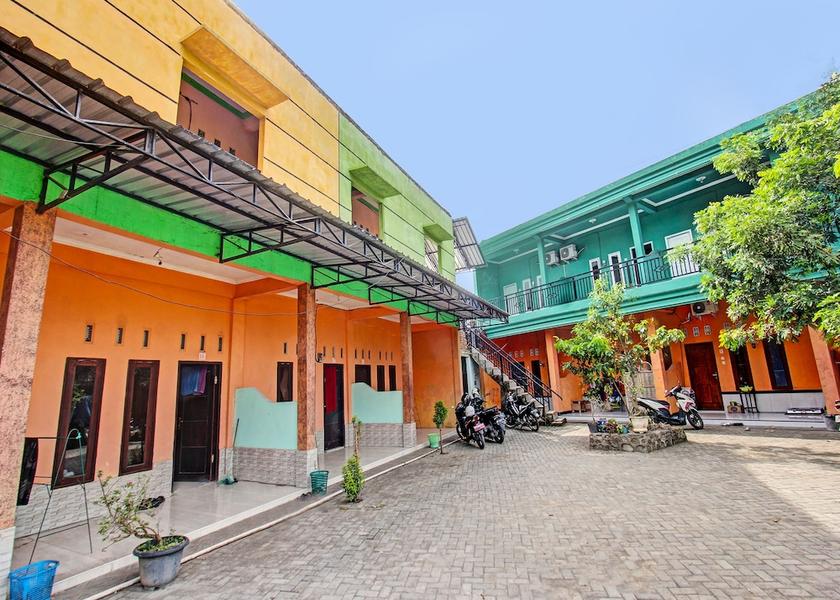  Praya Facade
